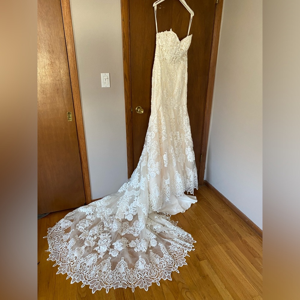 Fit and Flare Boho Lace Wedding Dress